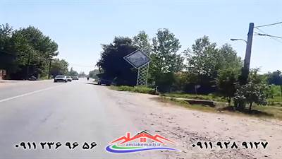 روستای نوشر در بخش خشکبیجار رشت با ۹۰۰ نفر جمعیت، دارای امکاناتی مانند دانشگاه پیام نور، زمین ورزشی و کارخانه برنج است. اقتصاد آن مبتنی بر کشاورزی و دامداری است.